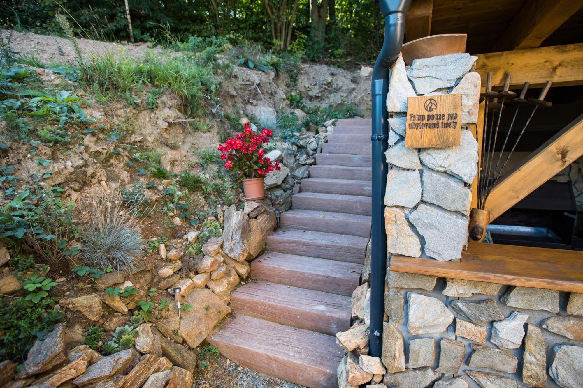 Penzion Pod Kaplickou Tisnov Exterior foto