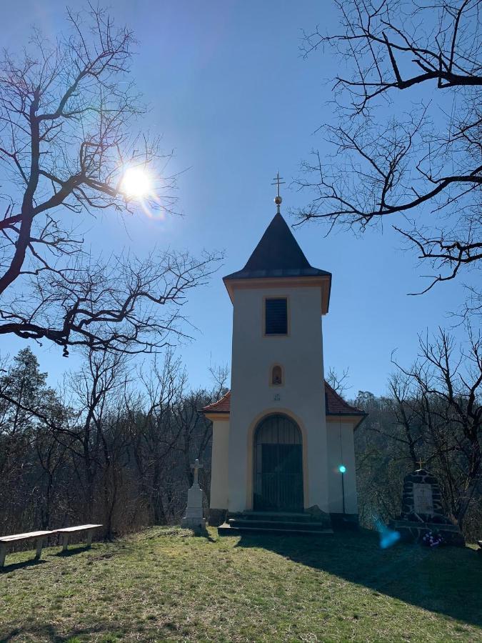 Penzion Pod Kaplickou Tisnov Exterior foto